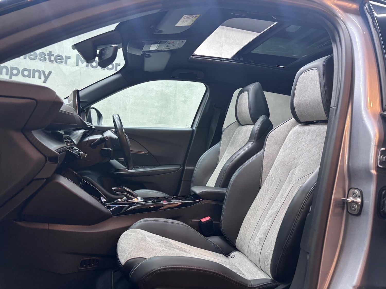 Used Peugeot E-2008 2020 for sale - 76666513: Photo 52