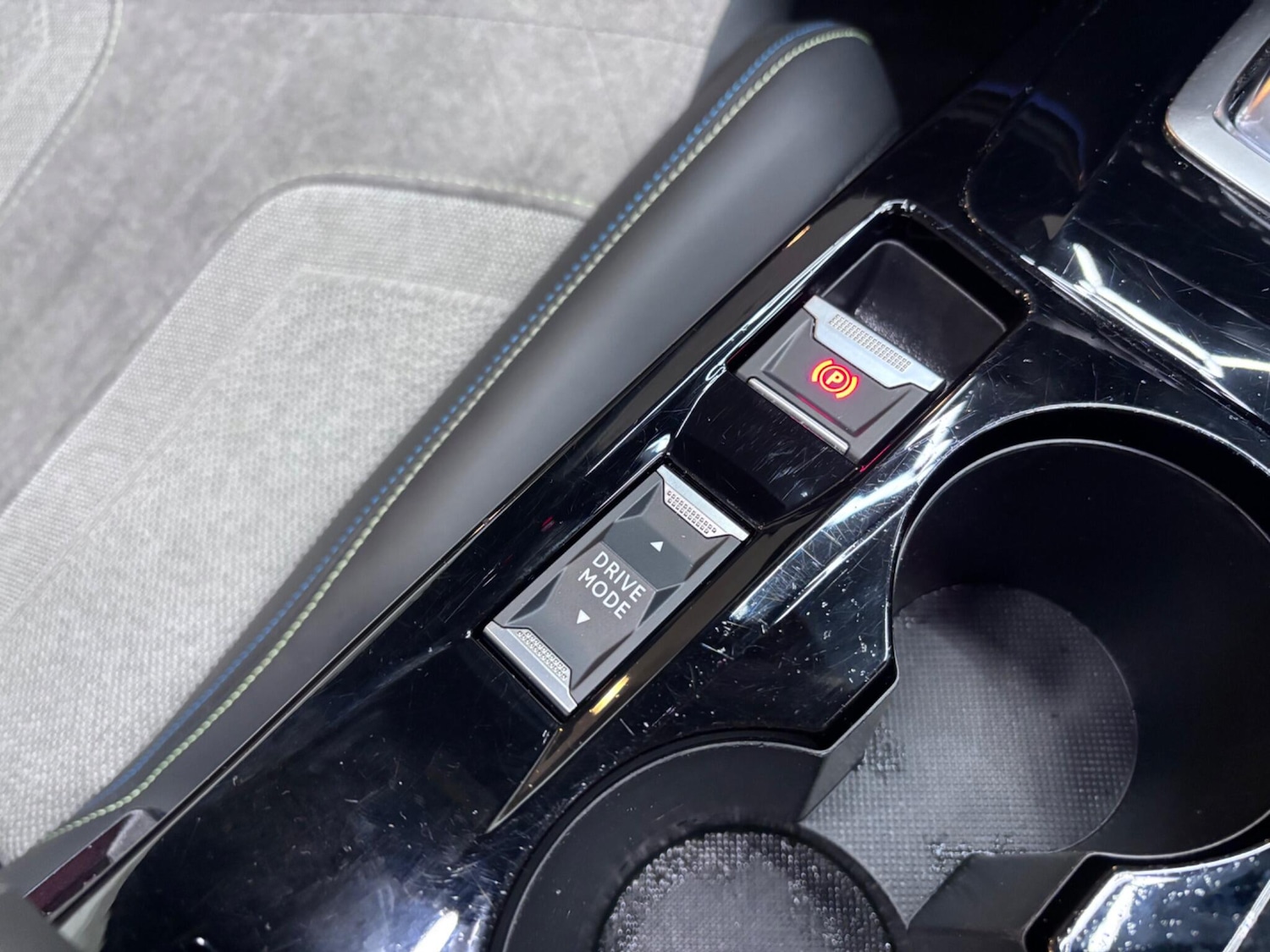 Used Peugeot E-2008 2020 for sale - 76666513: Photo 66