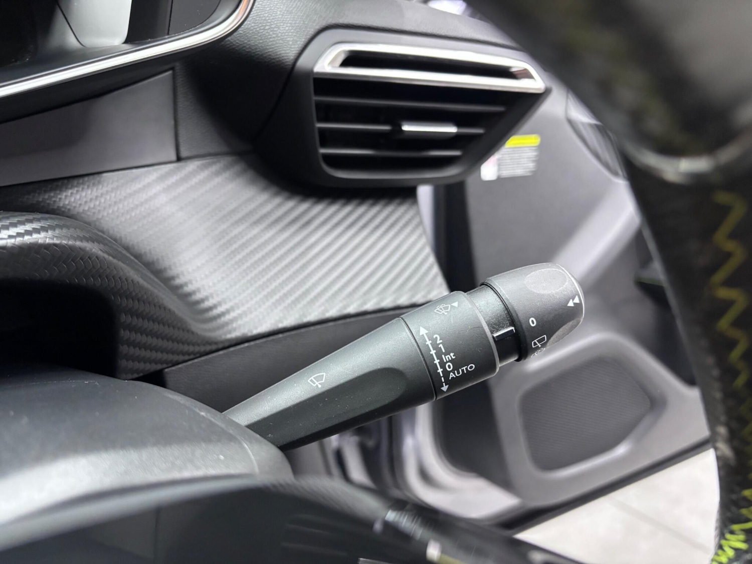 Used Peugeot E-2008 2020 for sale - 76666513: Photo 68