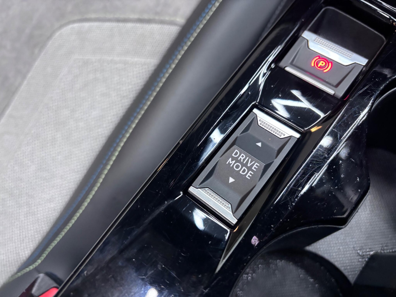 Used Peugeot E-2008 2020 for sale - 76666513: Photo 74