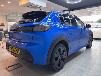 Used Peugeot 208 2023 for sale - 77612423: Photo