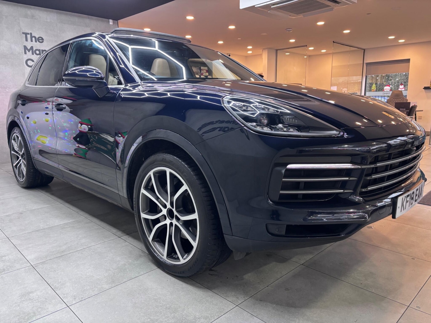 Used Porsche Cayenne 2018 for sale - 77049806: Photo 2