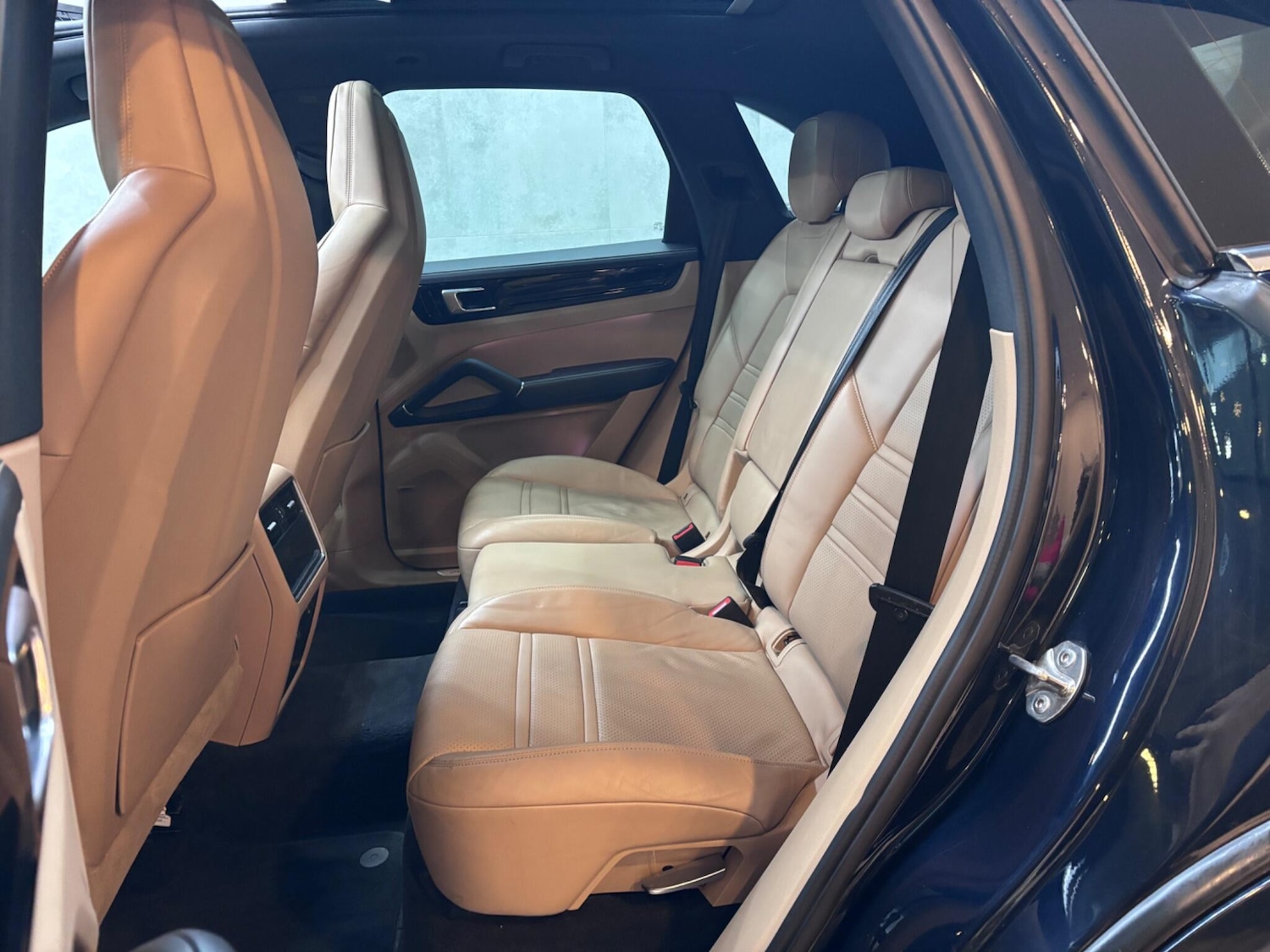 Used Porsche Cayenne 2018 for sale - 77049806: Photo 29