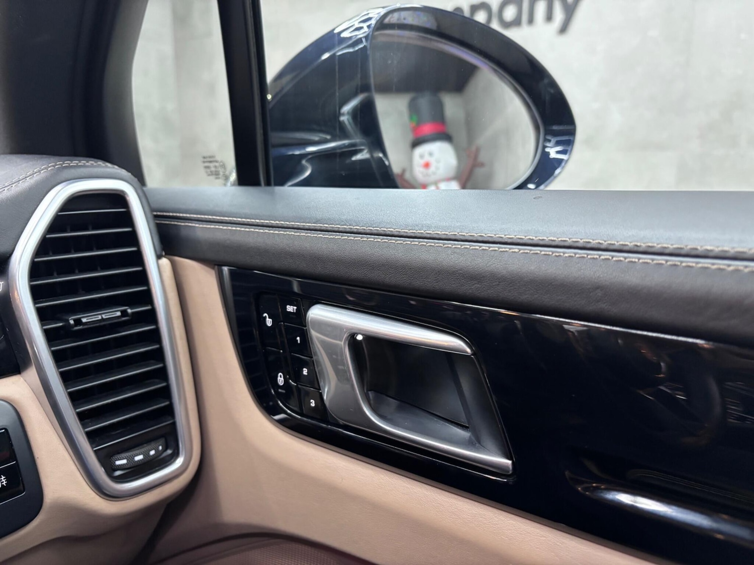 Used Porsche Cayenne 2018 for sale - 77049806: Photo 46