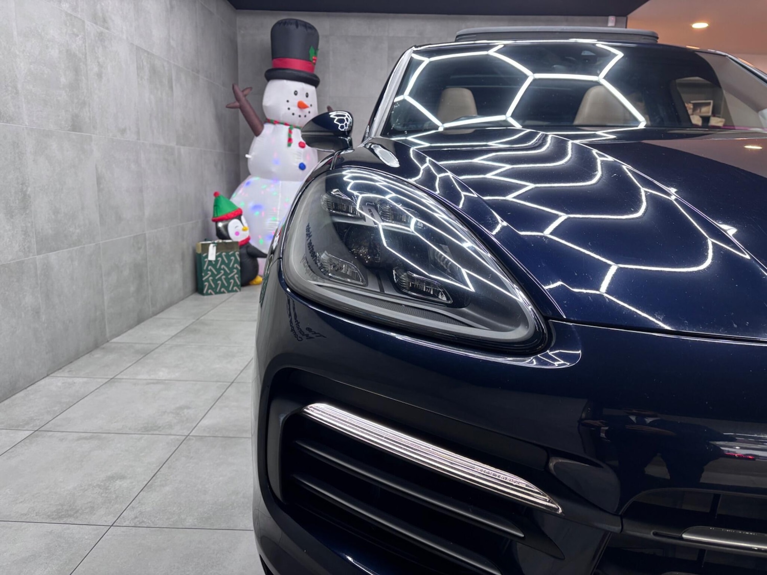 Used Porsche Cayenne 2018 for sale - 77049806: Photo 65