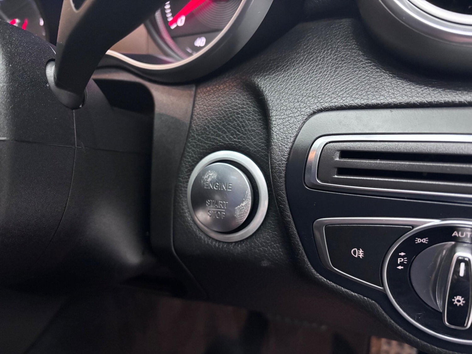 Used Mercedes-Benz C Class 2016 for sale - 77411154: Photo 30