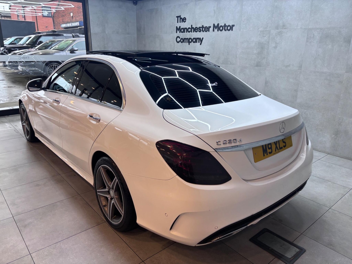 Used Mercedes-Benz C Class 2016 for sale - 77411154: Photo 8