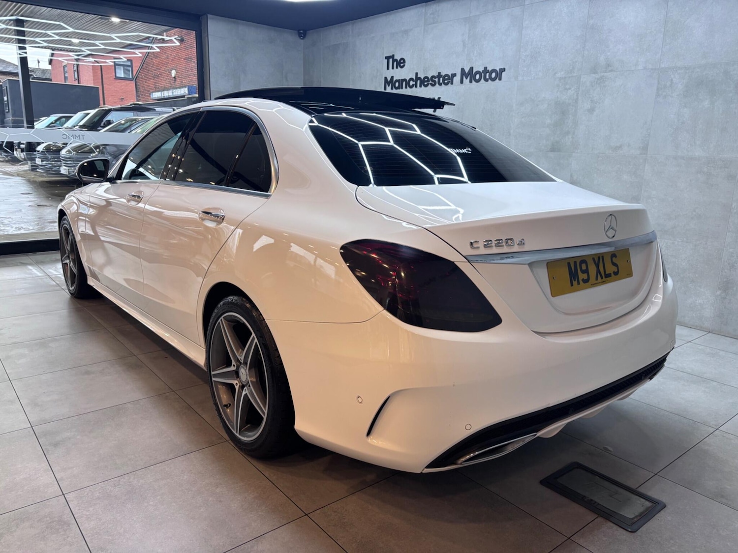 Used Mercedes-Benz C Class 2016 for sale - 77411154: Photo 9