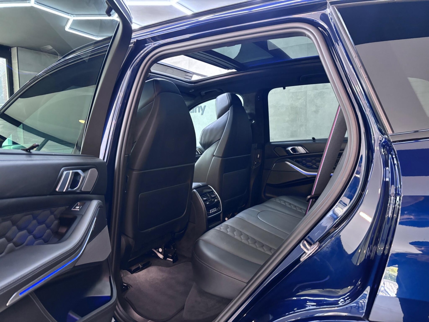 Used BMW X5 M 2021 for sale - 76899652: Photo 30