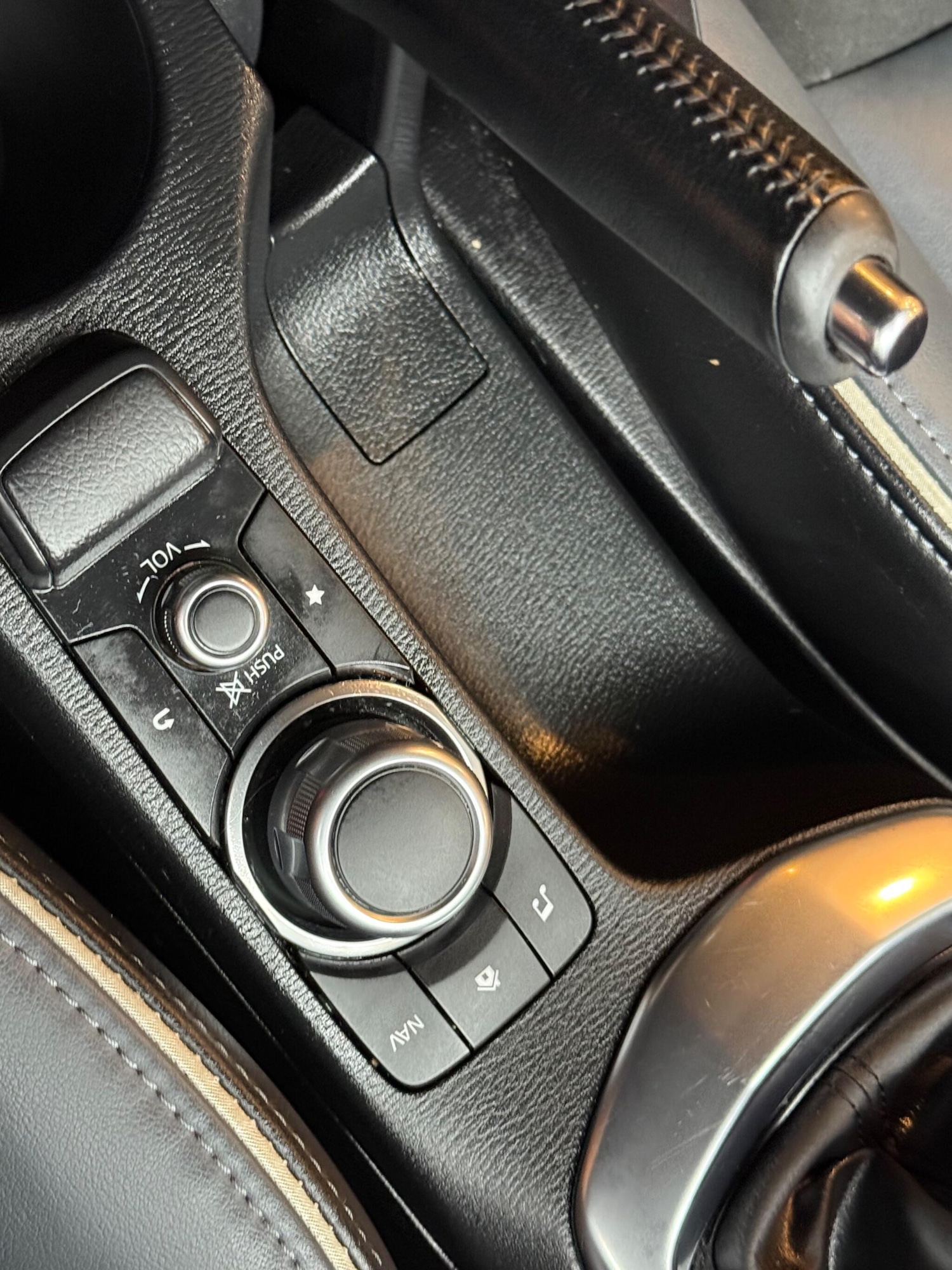 Used Mazda Mazda2 2021 for sale - 76759627: Photo 27