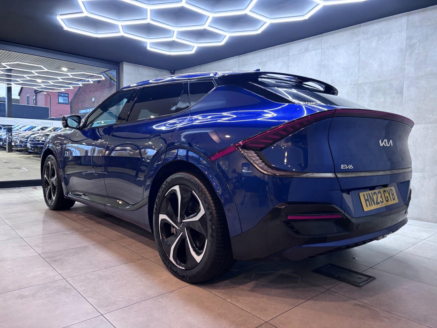 Used Kia EV6 for sale - 76992993: Photo 10