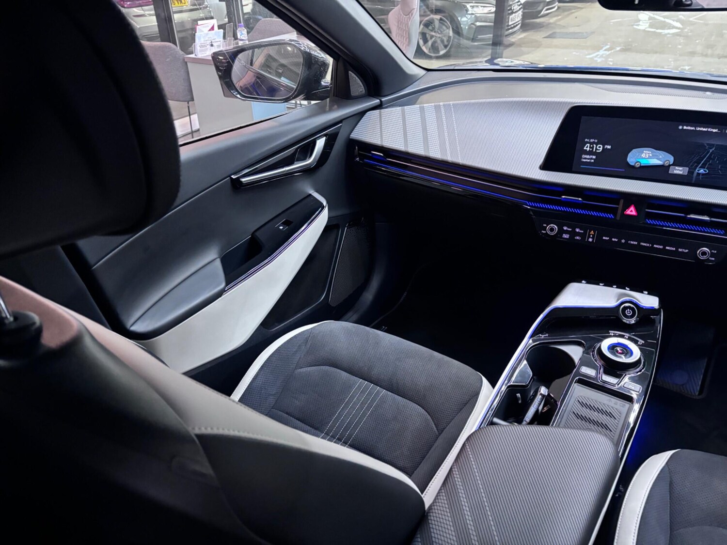 Used Kia EV6 for sale - 76992993: Photo 55