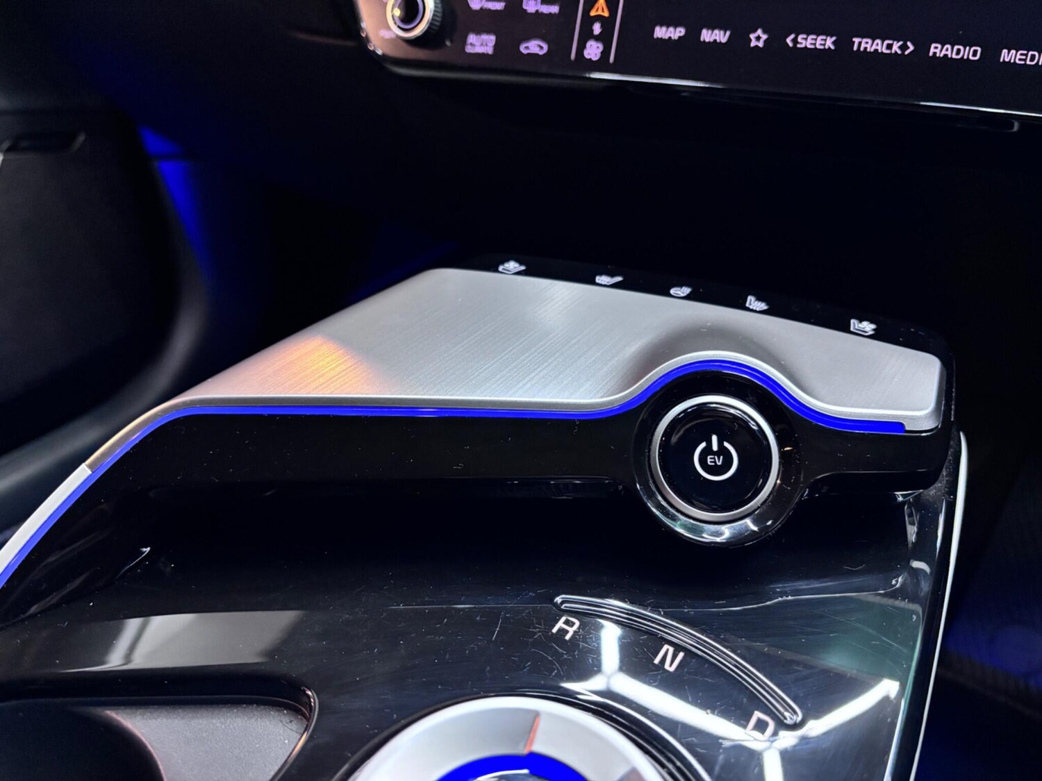 Used Kia EV6 for sale - 76992993: Photo 73