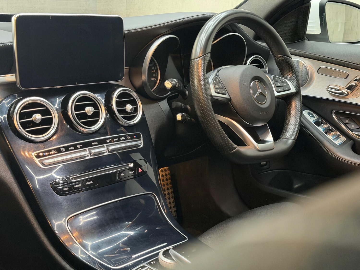 Used Mercedes-Benz C Class 2016 for sale - 77646478: Photo 16