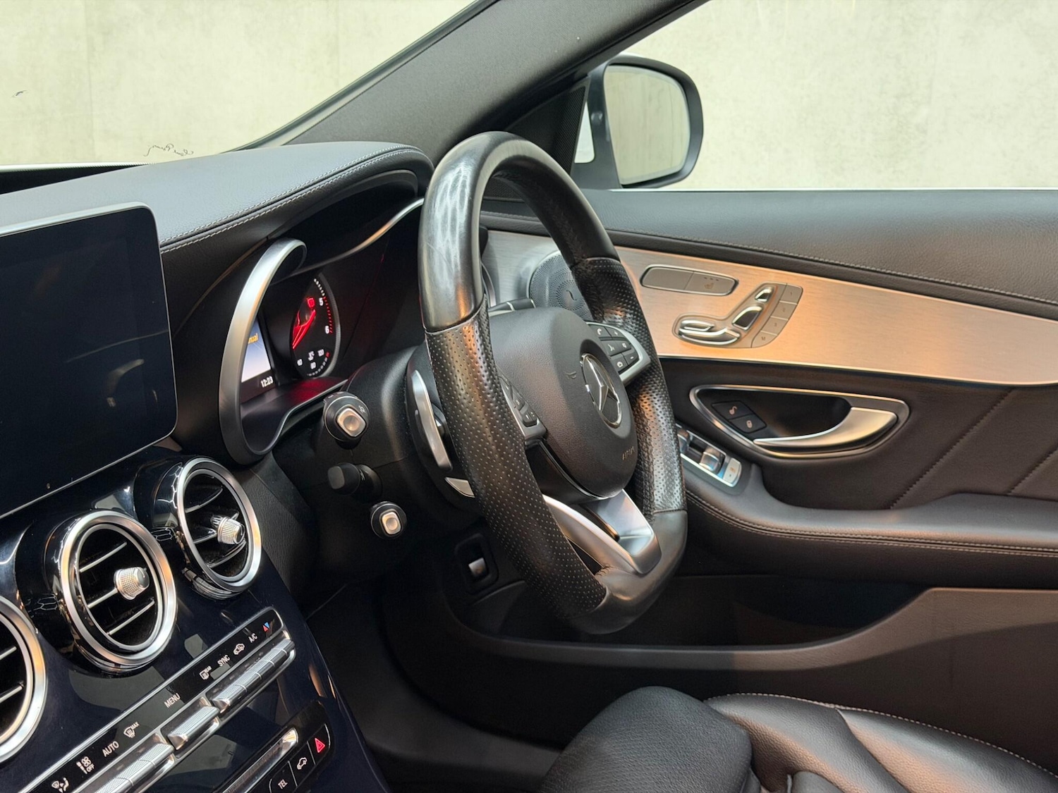 Used Mercedes-Benz C Class 2016 for sale - 77646478: Photo 21