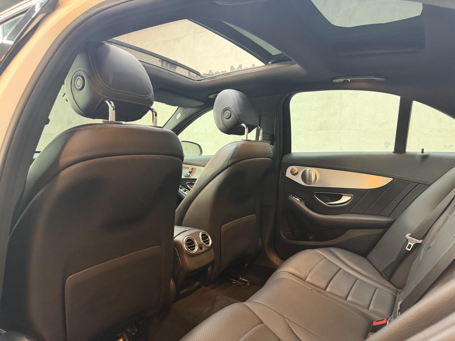 Used Mercedes-Benz C Class 2016 for sale - 77646478: Photo 27