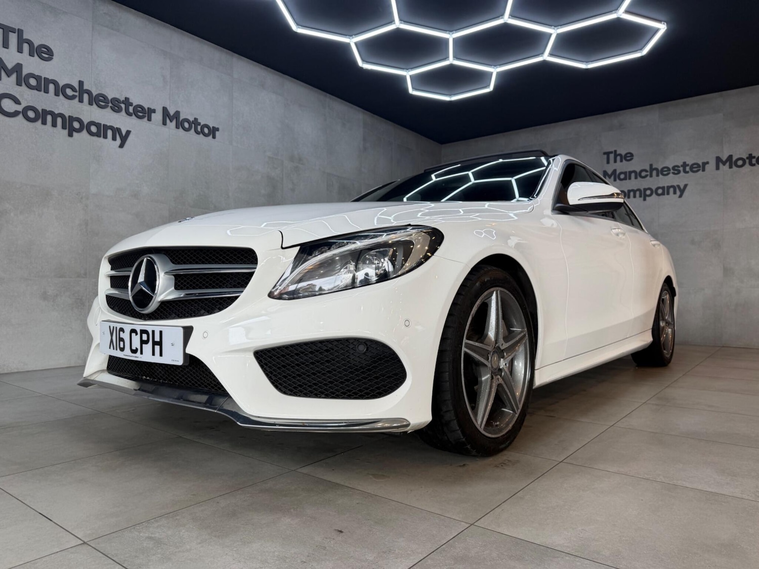 Used Mercedes-Benz C Class 2016 for sale - 77646478: Photo 8