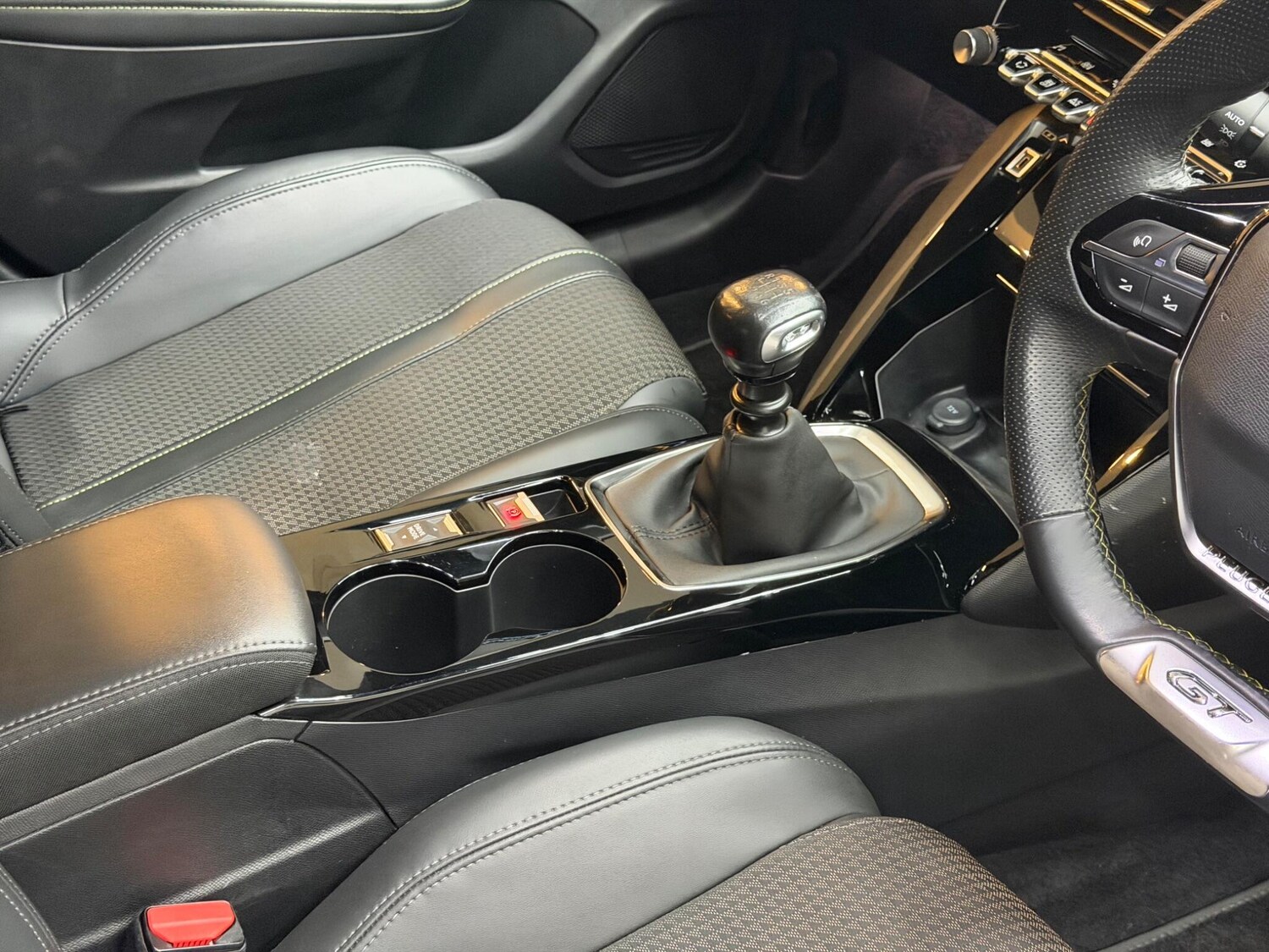 Used Peugeot 208 2023 for sale - 78019009: Photo 18