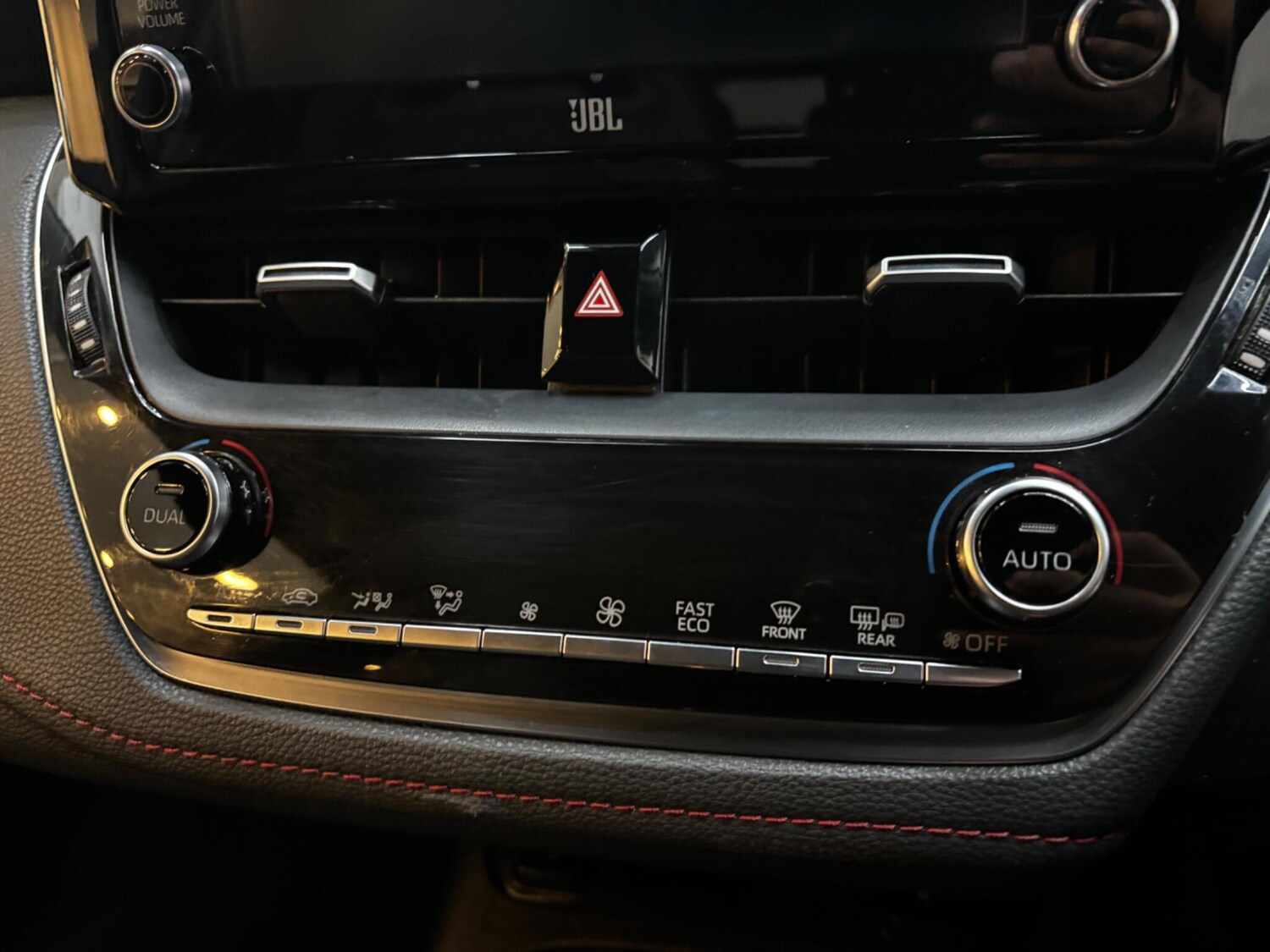 Used Toyota Corolla 2019 for sale - 78047300: Photo 41