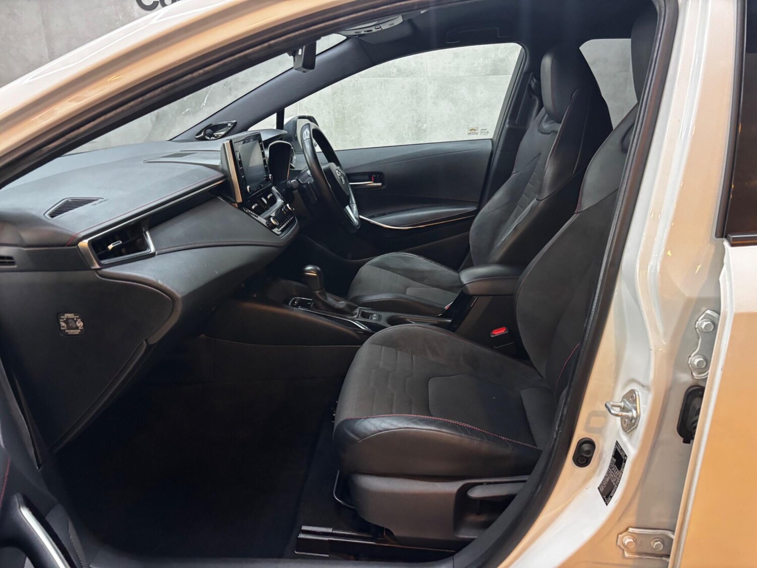 Used Toyota Corolla 2019 for sale - 78047300: Photo 52