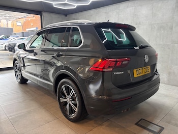 Used Volkswagen Tiguan 2017 for sale - 78842462: Photo