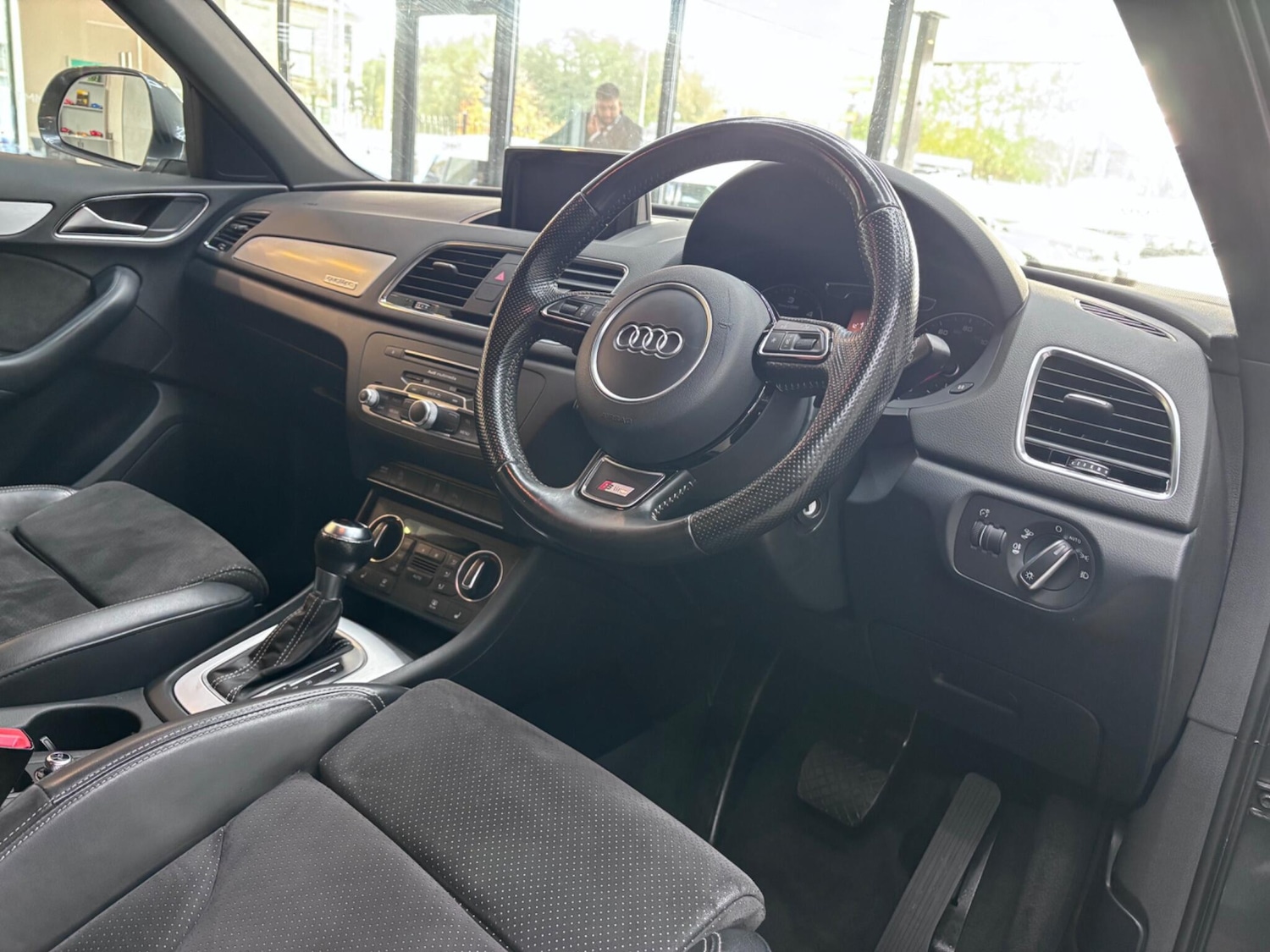 Used Audi Q3 2015 for sale - 76522255: Photo 20