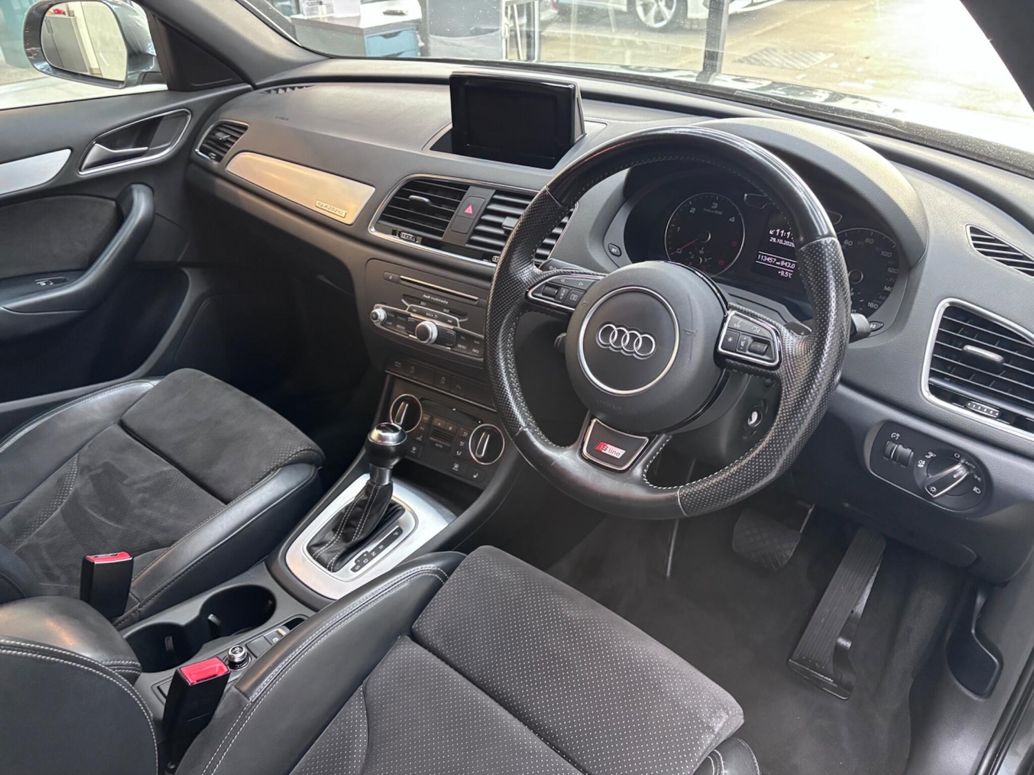 Used Audi Q3 2015 for sale - 76522255: Photo 21