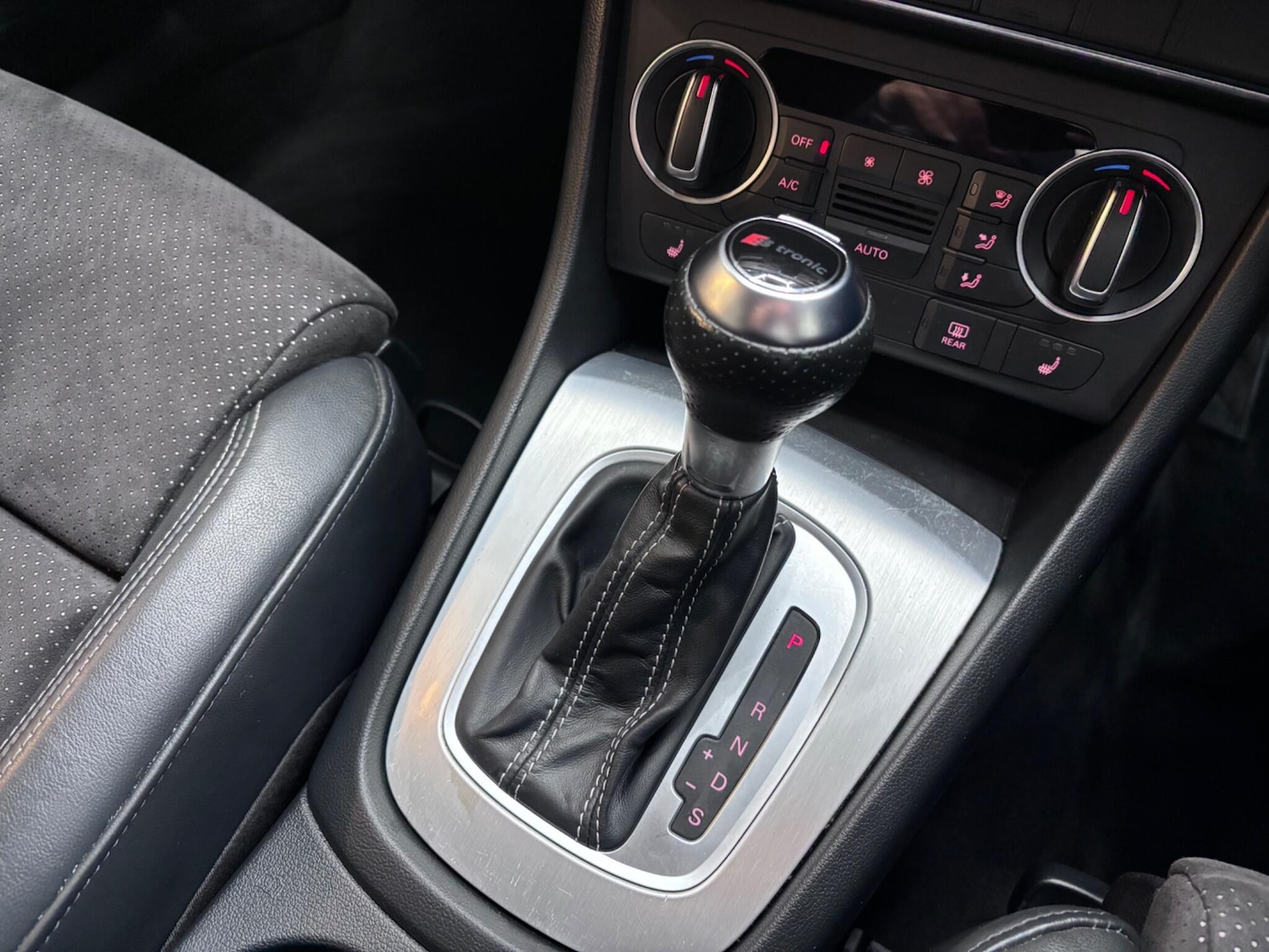 Used Audi Q3 2015 for sale - 76522255: Photo 24