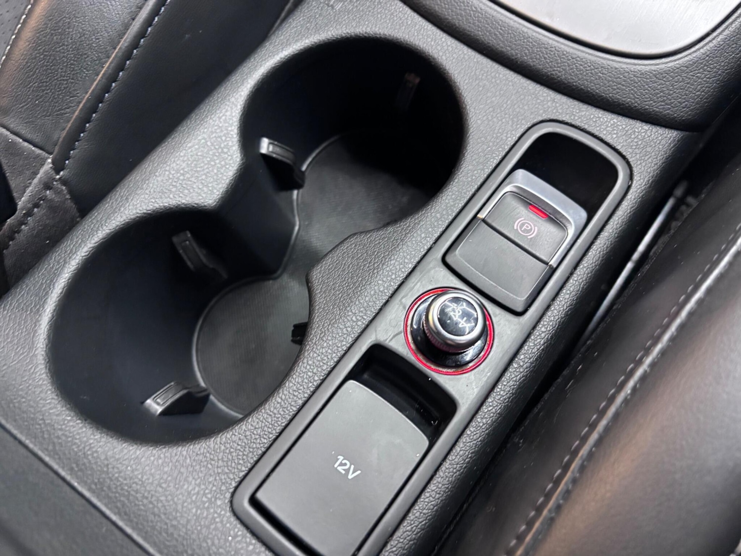 Used Audi Q3 2015 for sale - 76522255: Photo 26