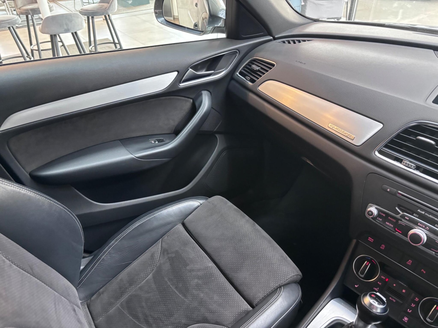 Used Audi Q3 2015 for sale - 76522255: Photo 27