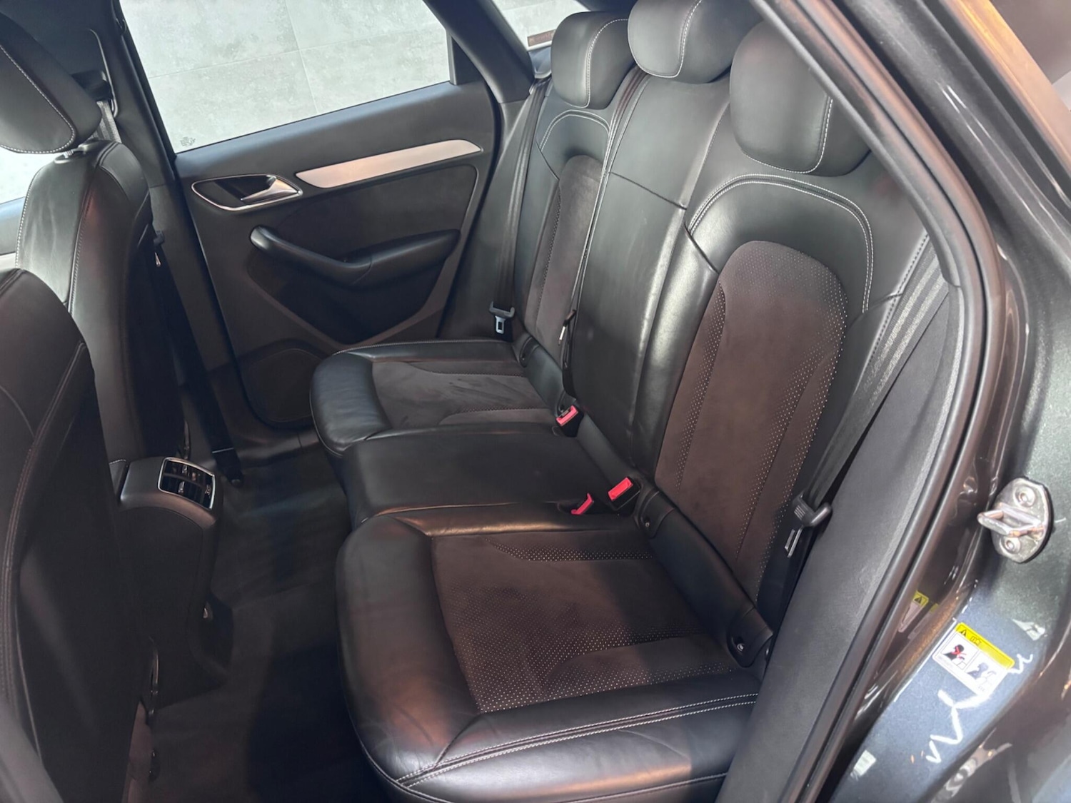 Used Audi Q3 2015 for sale - 76522255: Photo 28