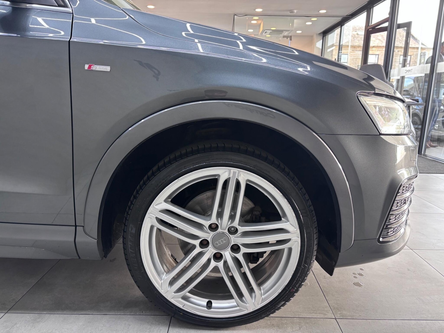 Used Audi Q3 2015 for sale - 76522255: Photo 46