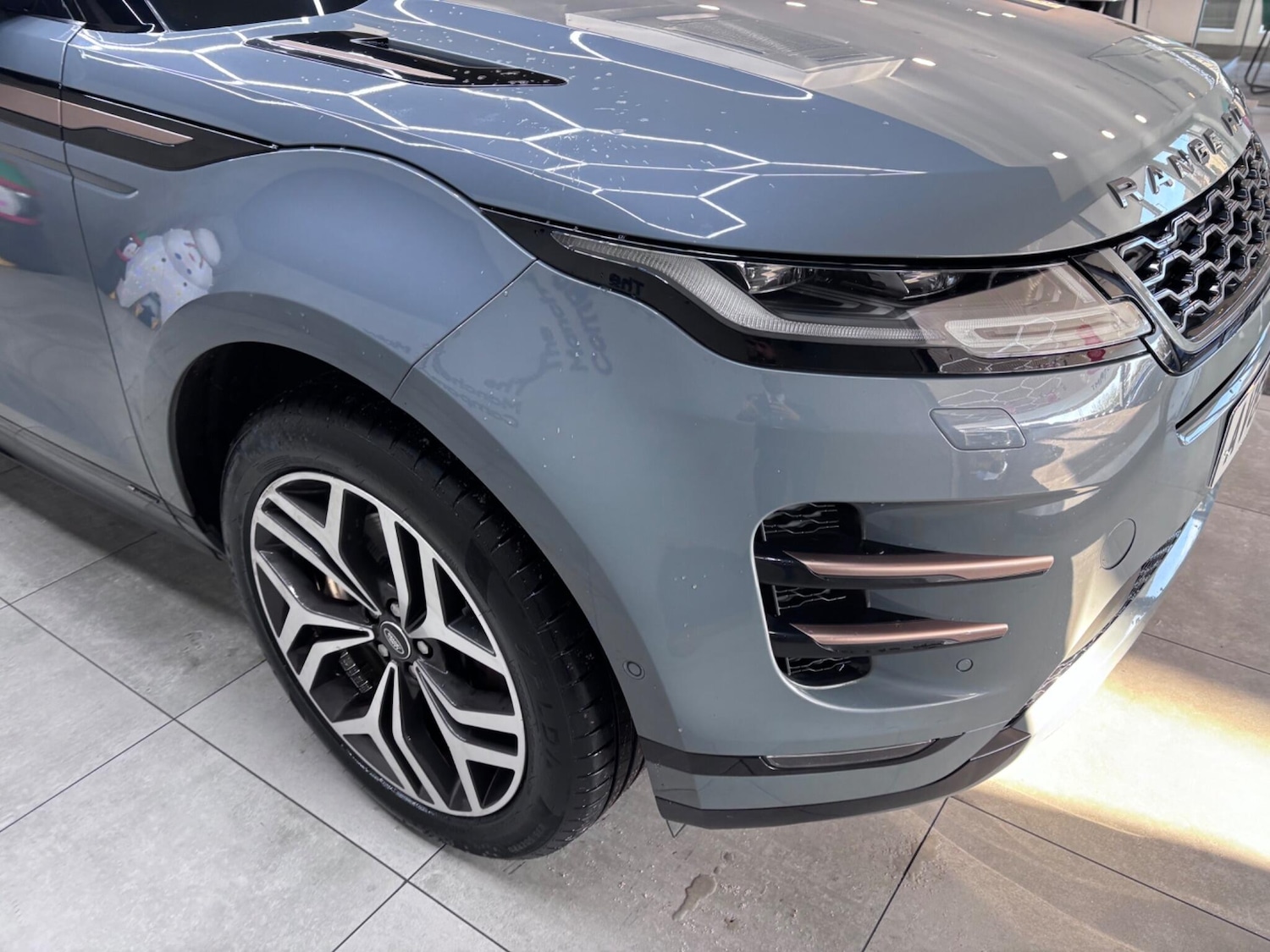 Used Land Rover Range Rover Evoque for sale - 76658439: Photo 2