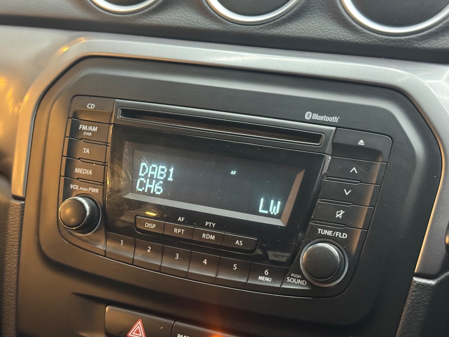 Used Suzuki Vitara 2019 for sale - 77101794: Photo 32