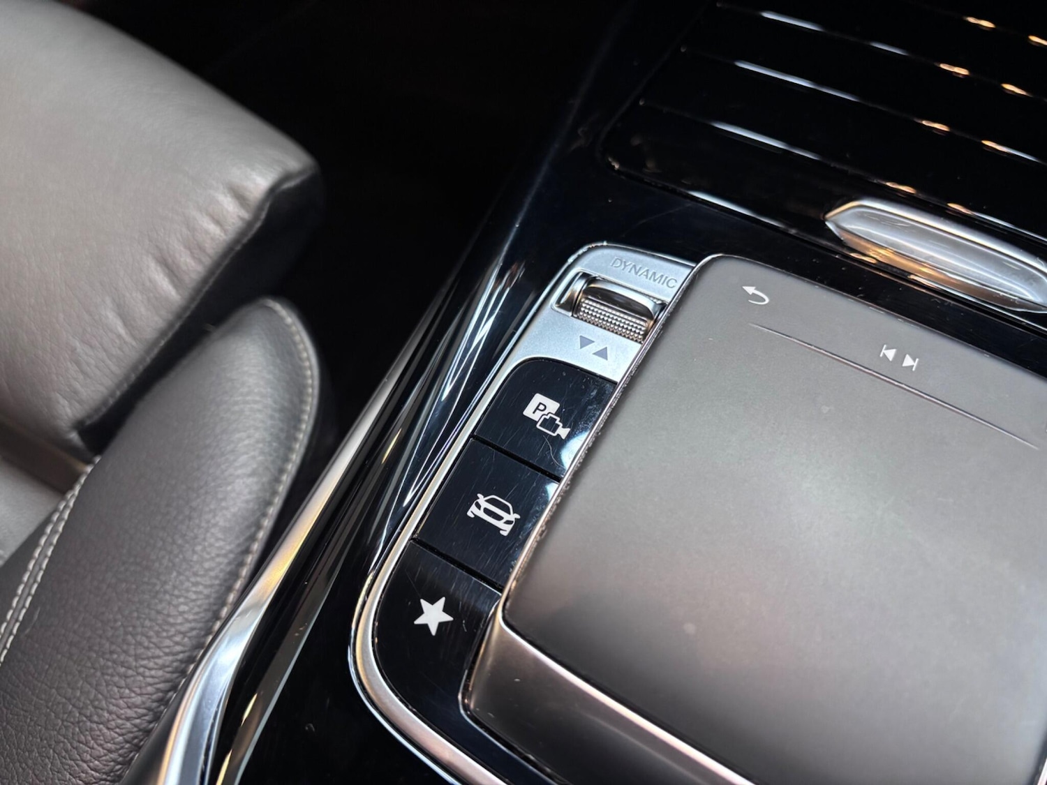 Used Mercedes-Benz A-Class 2019 for sale - 76855952: Photo 26