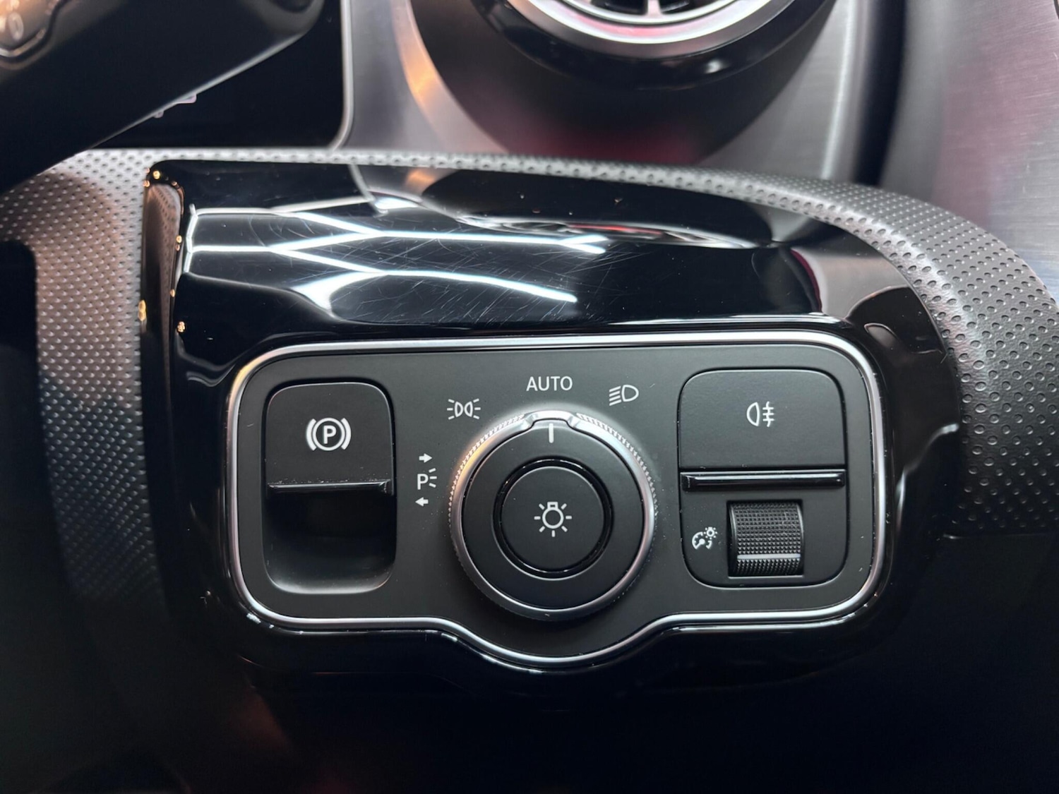 Used Mercedes-Benz A-Class 2019 for sale - 76855952: Photo 27