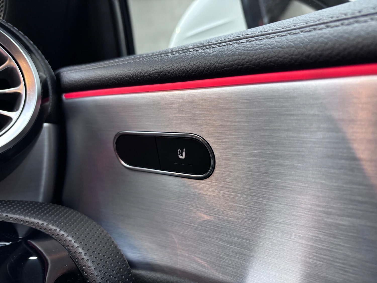 Used Mercedes-Benz A-Class 2019 for sale - 76855952: Photo 30