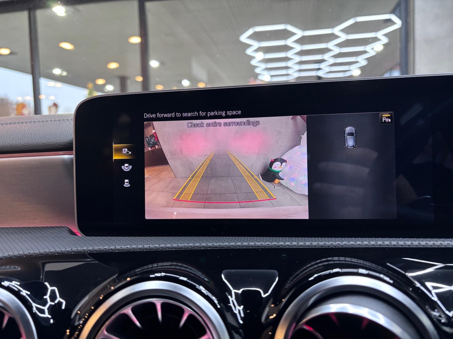 Used Mercedes-Benz A-Class 2019 for sale - 76855952: Photo 40