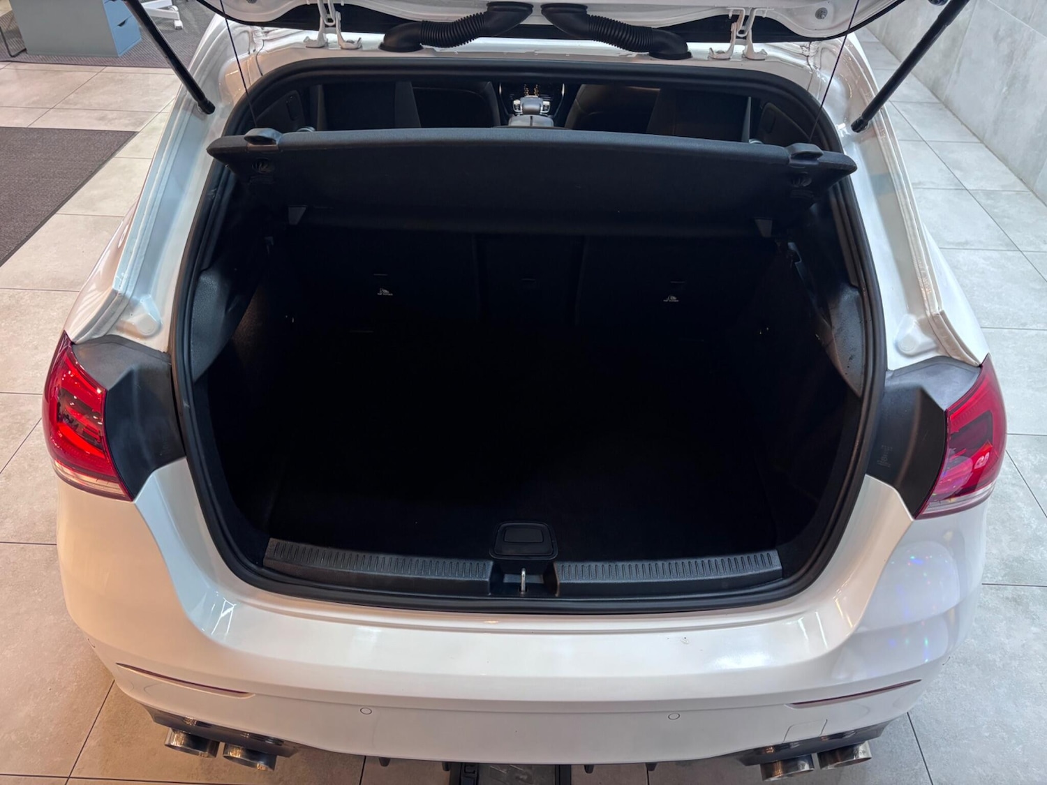 Used Mercedes-Benz A-Class 2019 for sale - 76855952: Photo 41