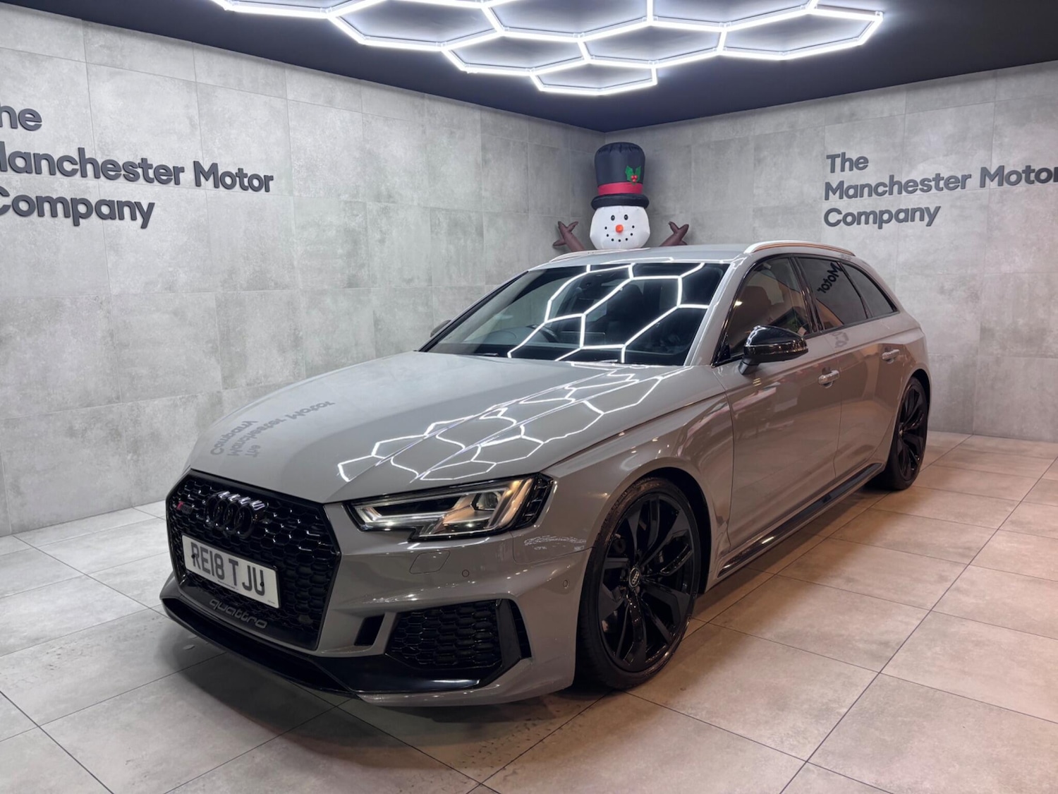 Used Audi RS4 2018 for sale - 76839555: Photo 1