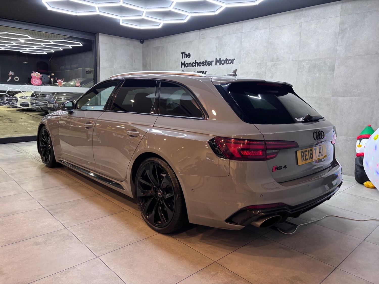 Used Audi RS4 2018 for sale - 76839555: Photo 10
