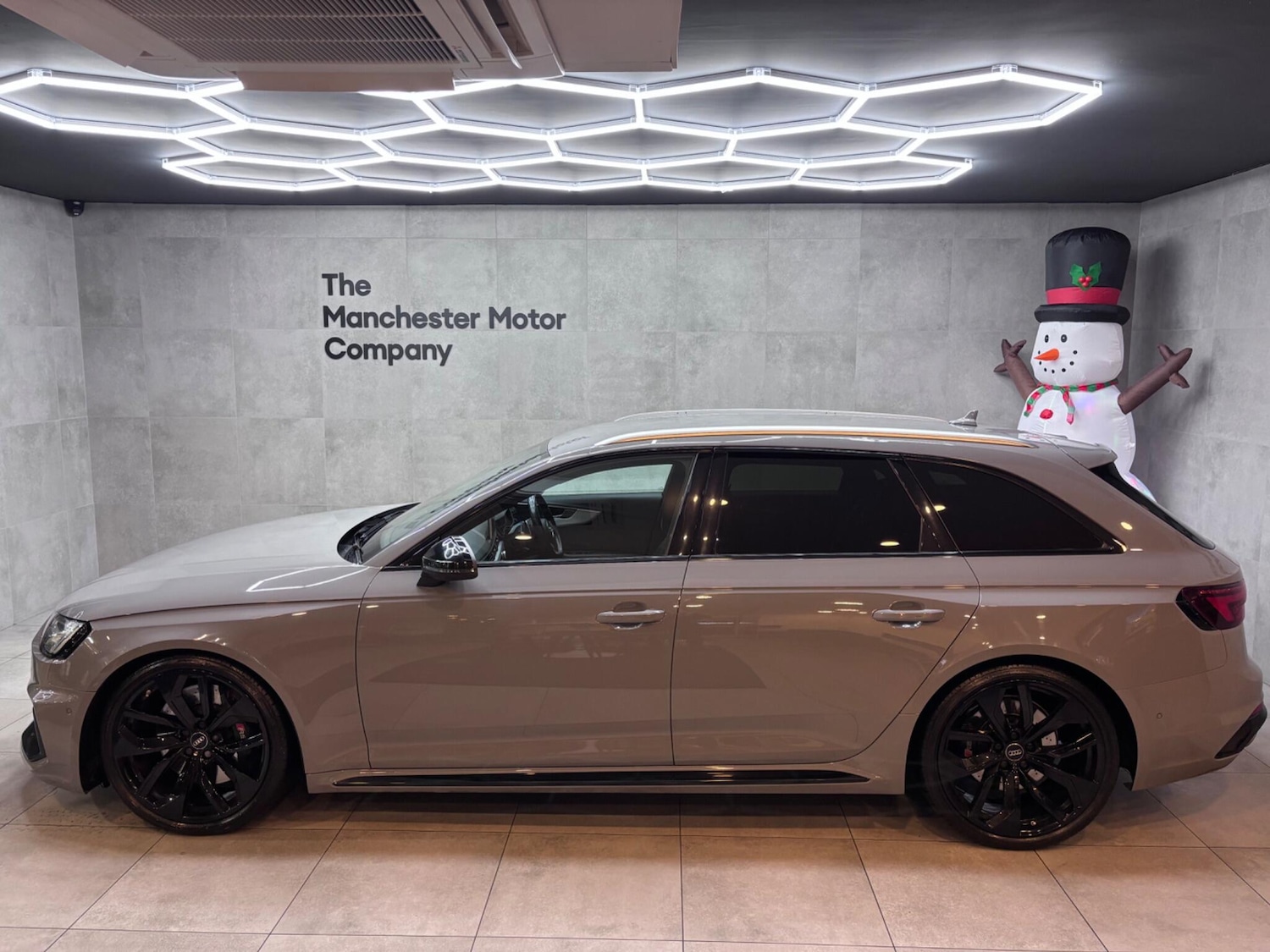 Used Audi RS4 2018 for sale - 76839555: Photo 11