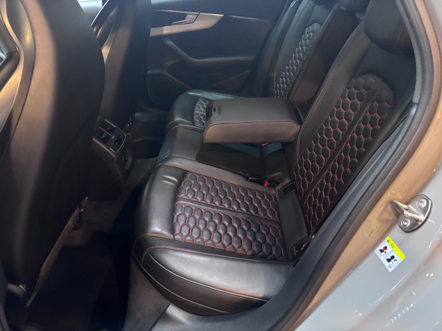 Used Audi RS4 2018 for sale - 76839555: Photo 23