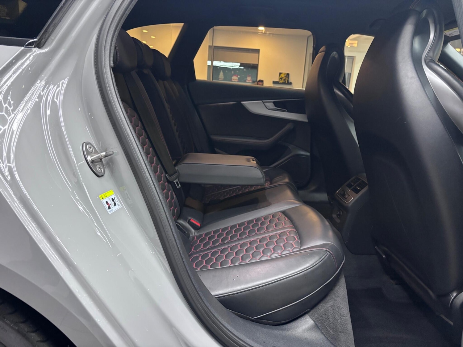 Used Audi RS4 2018 for sale - 76839555: Photo 25