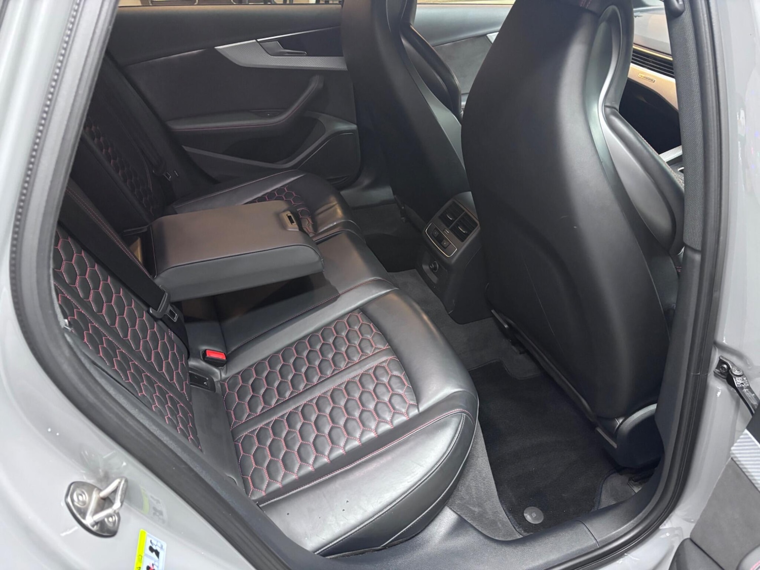 Used Audi RS4 2018 for sale - 76839555: Photo 26