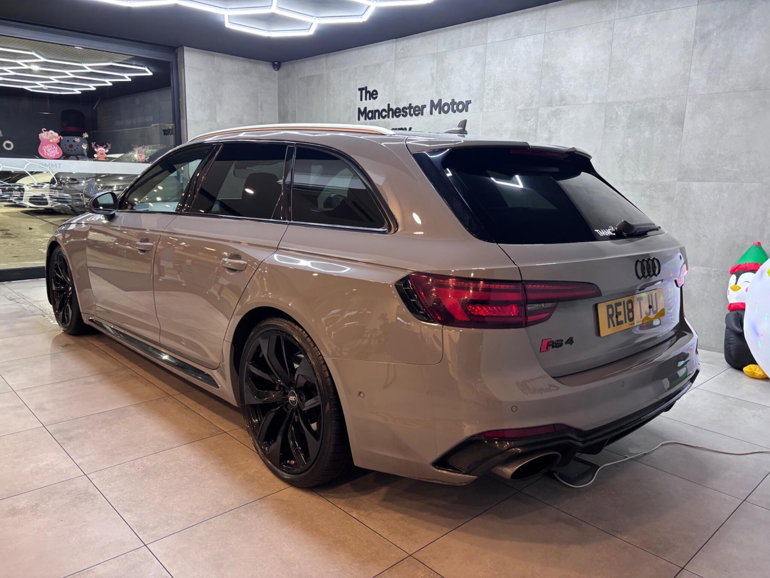 Used Audi RS4 2018 for sale - 76839555: Photo 3