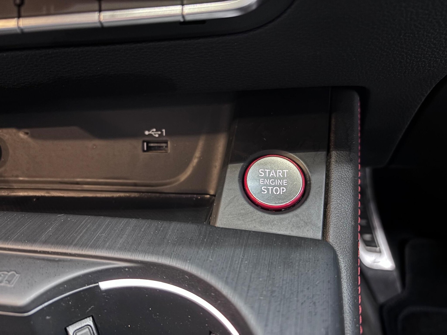 Used Audi RS4 2018 for sale - 76839555: Photo 36