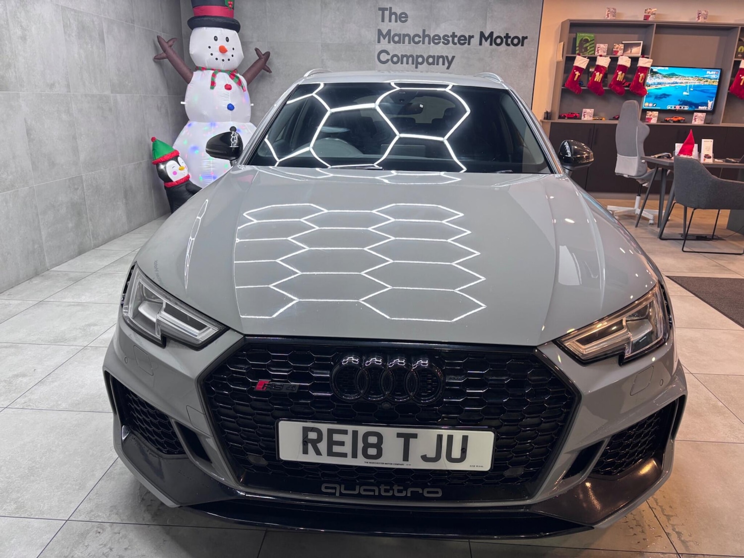 Used Audi RS4 2018 for sale - 76839555: Photo 4