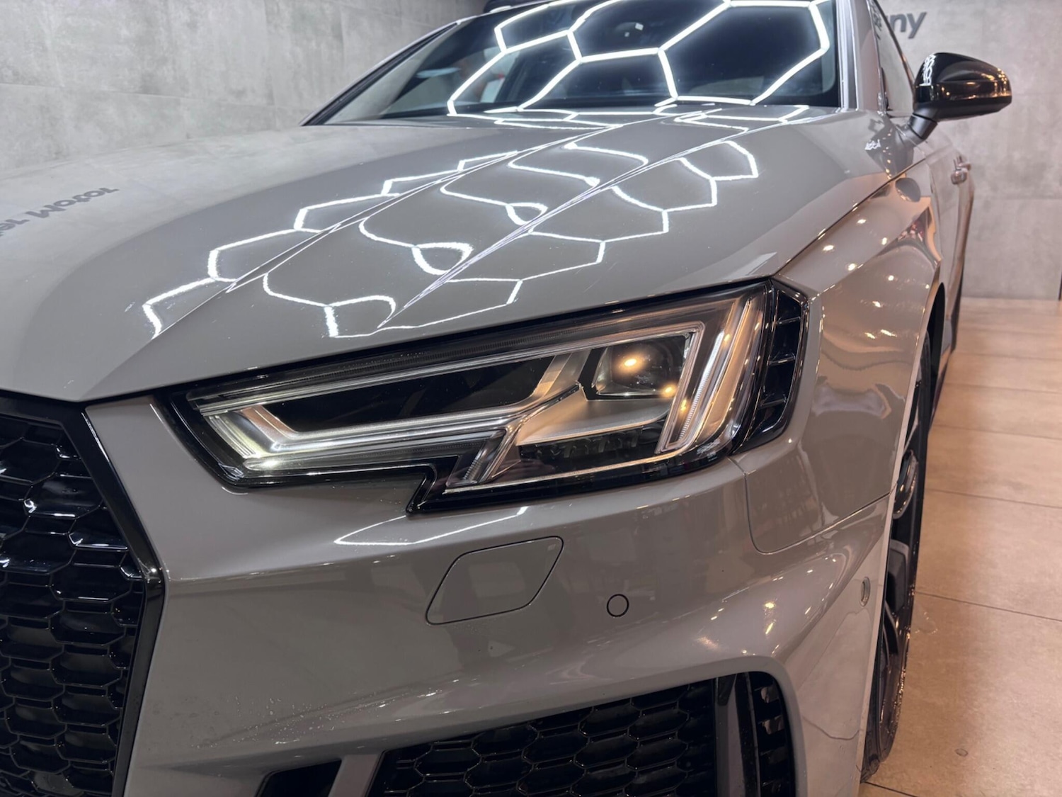 Used Audi RS4 2018 for sale - 76839555: Photo 64