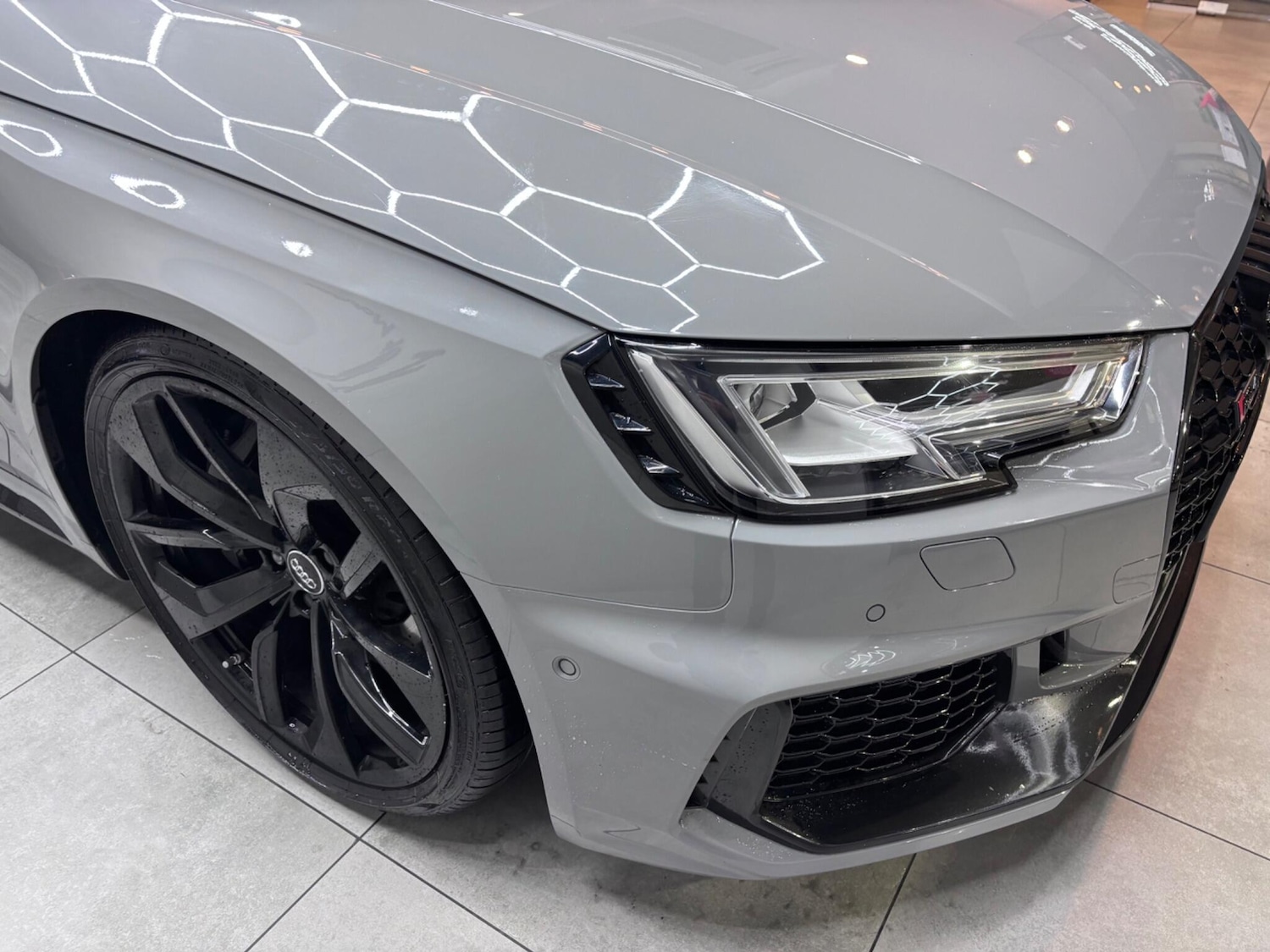 Used Audi RS4 2018 for sale - 76839555: Photo 66